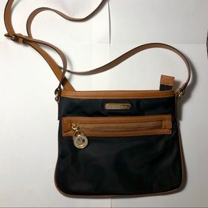 Michael Kors Kempton Crossbody